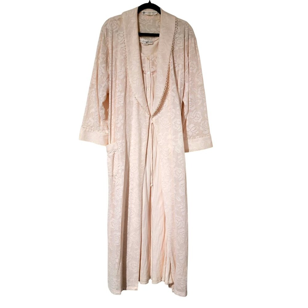 Eileen West Light Blush Jacquard Long Robe and Nightgown Set